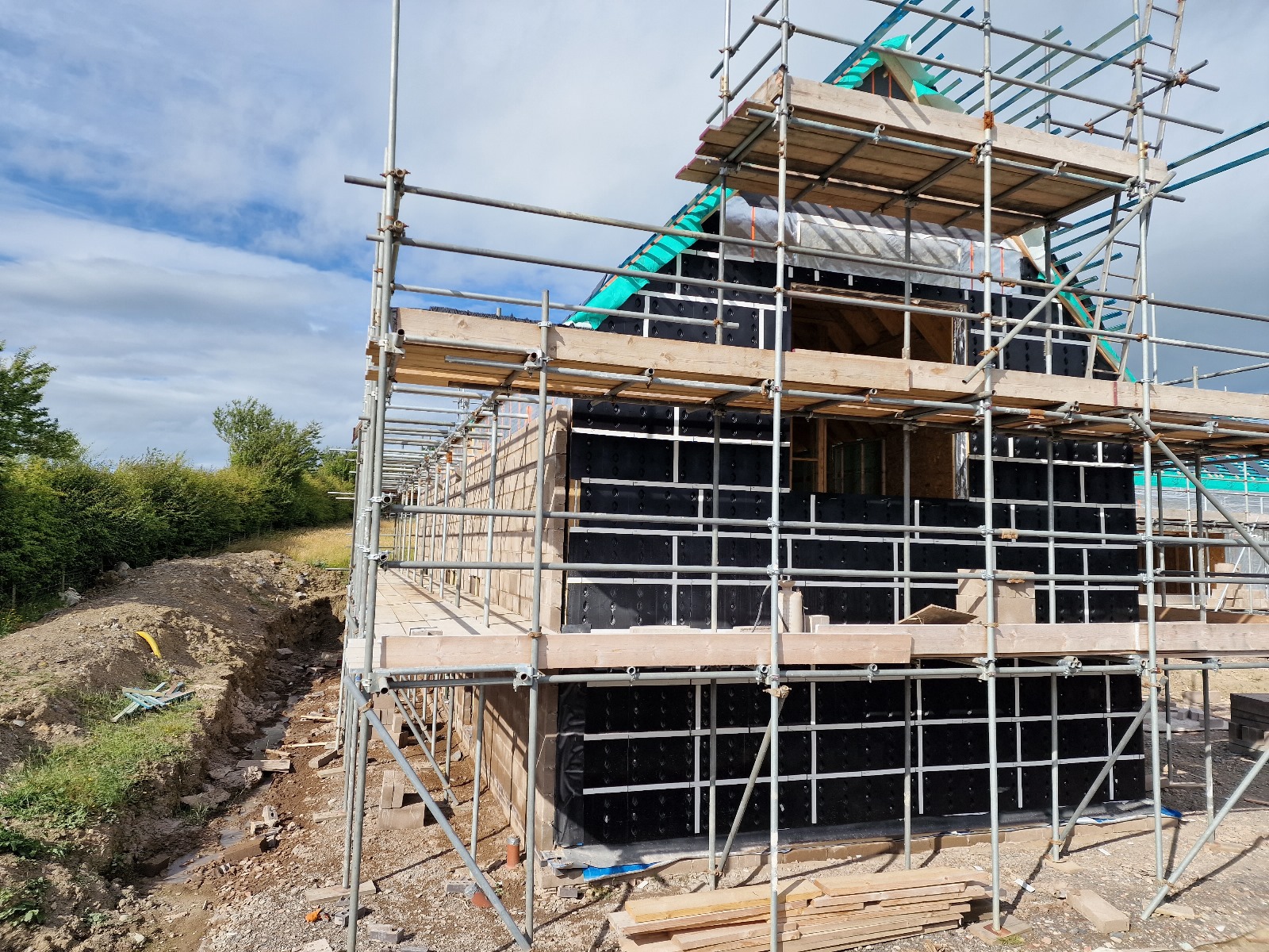 Timber frame home using SureCav. The SureCav was easily installed by a self builder who installed it themselves, commenting how easy it was to install