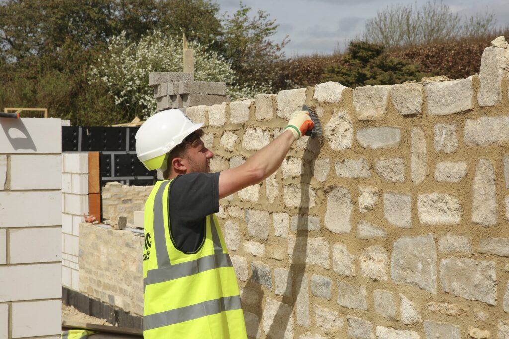 laying stonework easily against the SureCav system, SureCav 25. The Keeping a clear, dry, vented cavity free from any moisture. Eliminating water ingress issues and damp in homes . Used with stone and Brick masonry finish with SureCav25 bba approved cavity spacer rainscreen system keeping clear, dry, vented moisture and mortar-free cavities guarenteed whilst protecting against wind-driven rain and avoiding water ingress issues easily